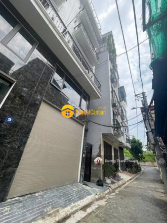 Bán nhà long biên 50m2 x 6 tầng thang máy x 3 ngủ ô tô vào, lô góc cực thoáng