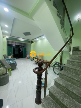 Hẻm 3 gác 2m, phú định, f16, quận 8, 2 tầng đúc, 70.0m2, 4.3 tỷ.