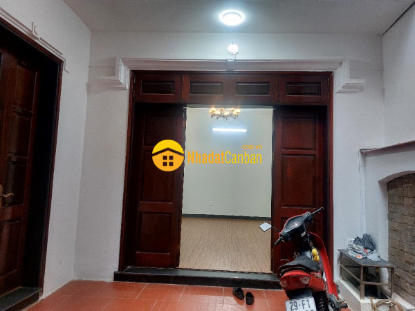 Bán nhà phố tứ liên,diện tích 85m2,giá 13.5 tỷ