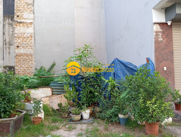 Nợ bank bán gấp đất đấu giá ngô thì nhậm gần chợ bông đỏ 45m2 chỉ 8.888 tỷ. lh 0989.62.6116